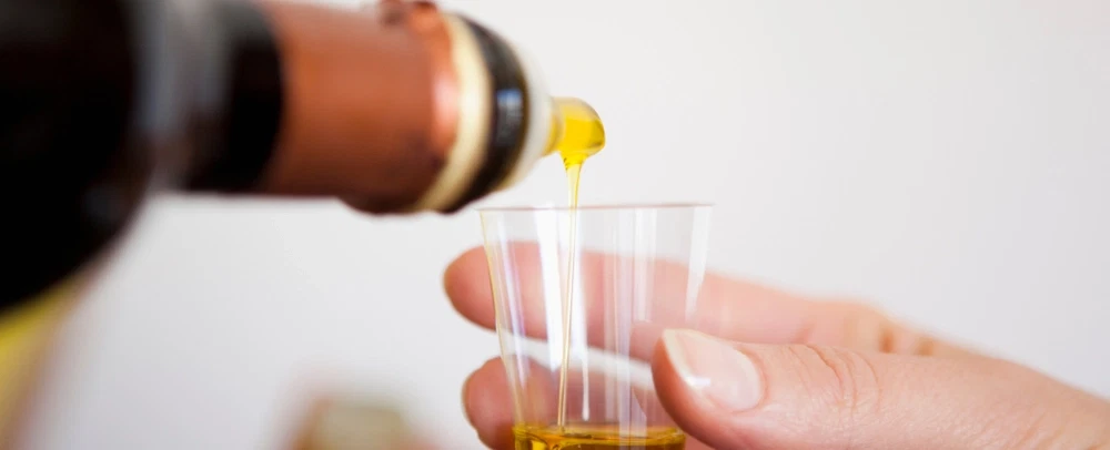 Tasting Tour near Seville featuring early-harvest olive oils in a private historic family home.