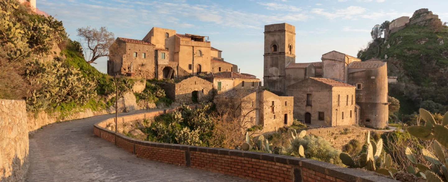 Film Experience through Godfather sites in Savoca and Forza d'Agrò near Catania or Taormina, Sicily.