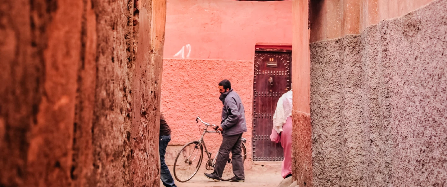 Storytelling Adventure in Marrakesh: Folklore quest with clues, riddles & treasure in the medina.