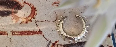 Artisan Tour in Megalochori, Santorini: jewelry, leather, wood carving, and a pan-pipe workshop.