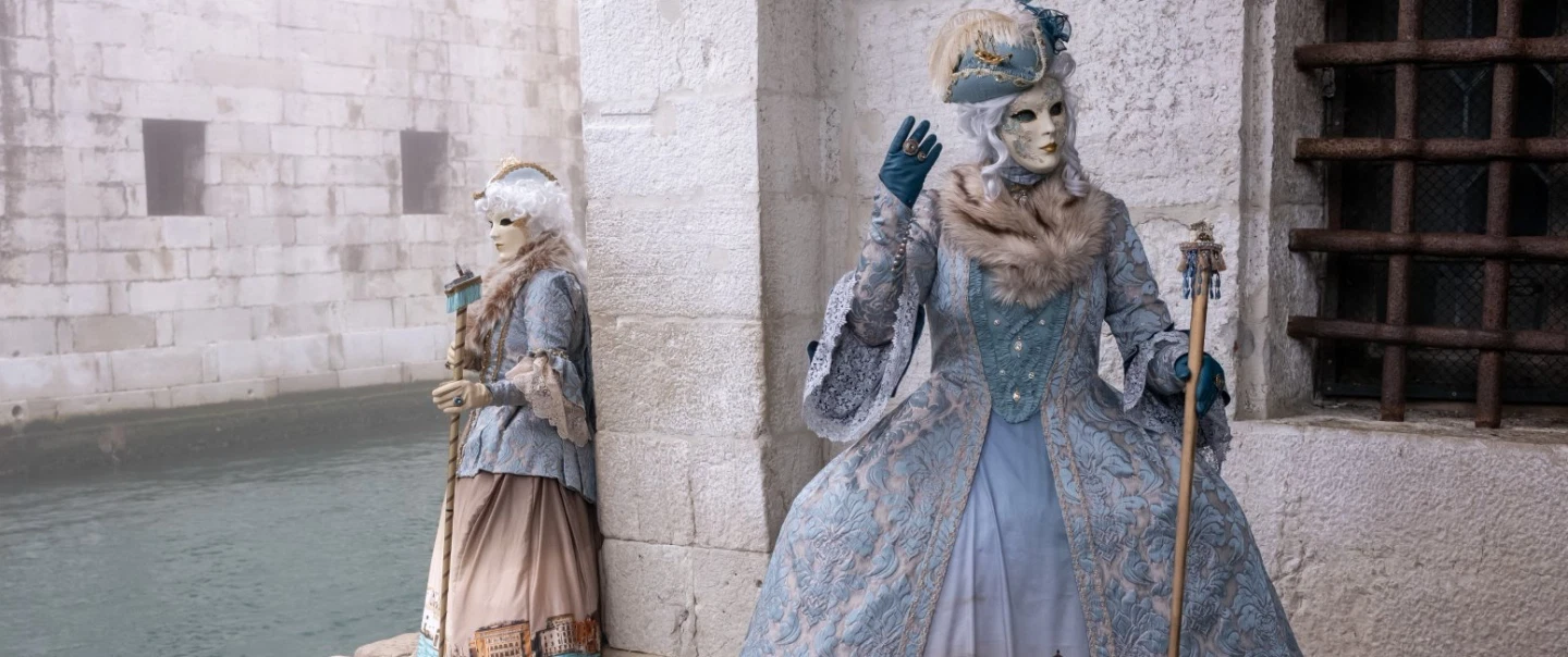 Venice Carnival Photography Workshop led by photographer with costumed masks & masqueraders, 3 days.