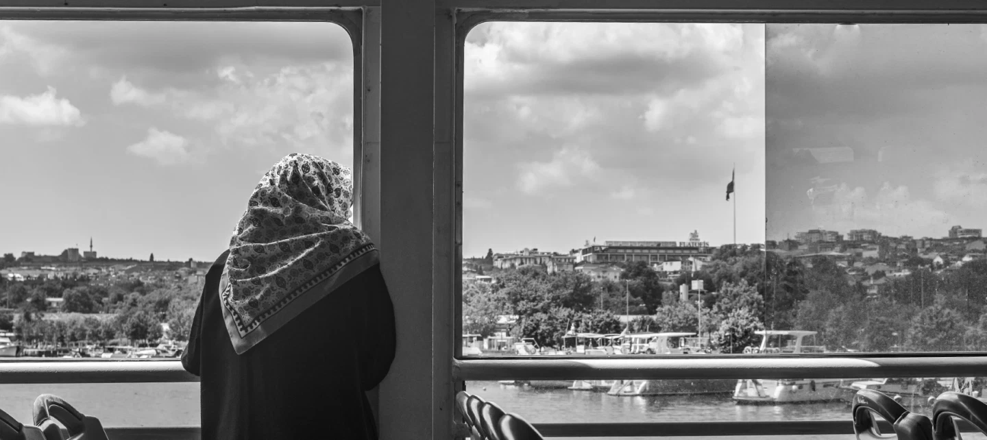 Photography Walking Tour of Istanbul's sacred Eyüp, from Golden Horn to Pierre Loti's hilltop cafe.