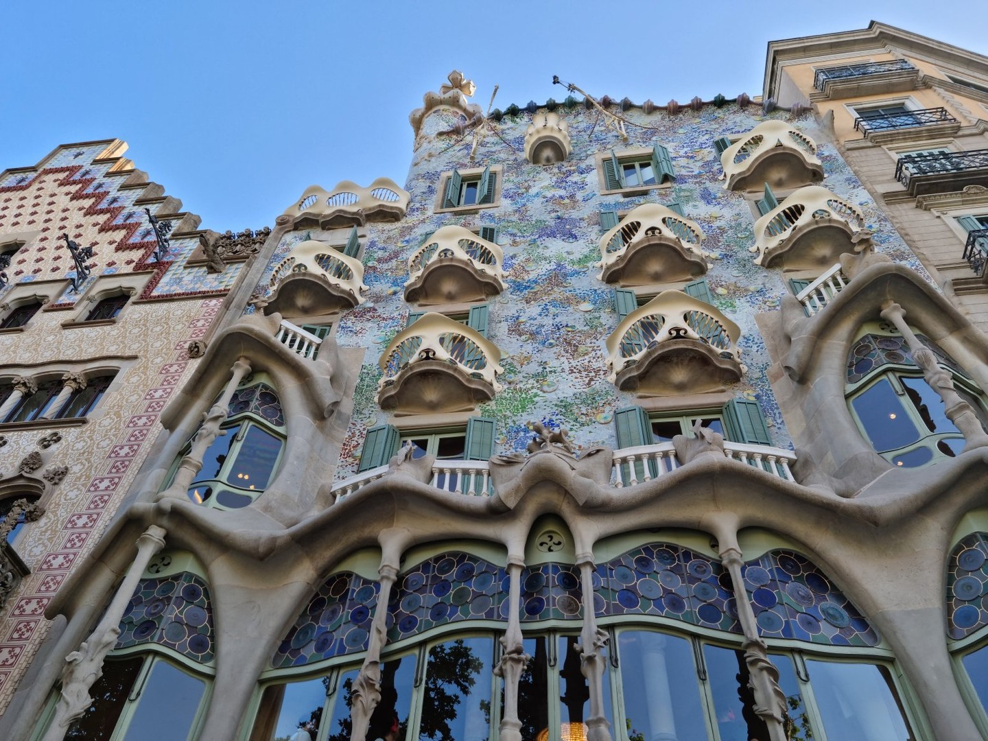 5 days in Barcelona for design, culture, local markets, museums, tapas, and Gaudí’s best landmarks.