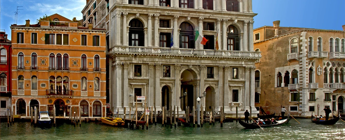 Art & Architecture Tour in Venice, visiting Palazzo Grimani, Querini Stampalia, San Zaccaria crypt.