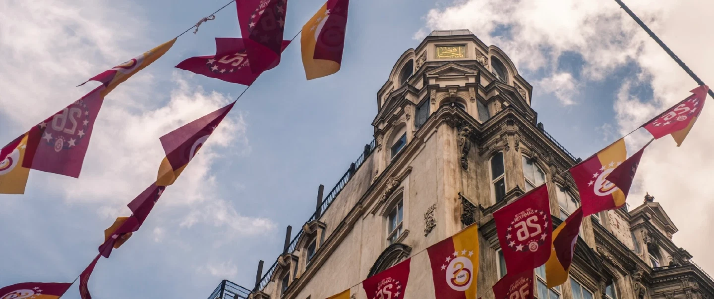 Photography Walking Tour in Istanbul's Pera, past the Pera Palace, Çiçek Pasajı, and Kamondo Stairs.