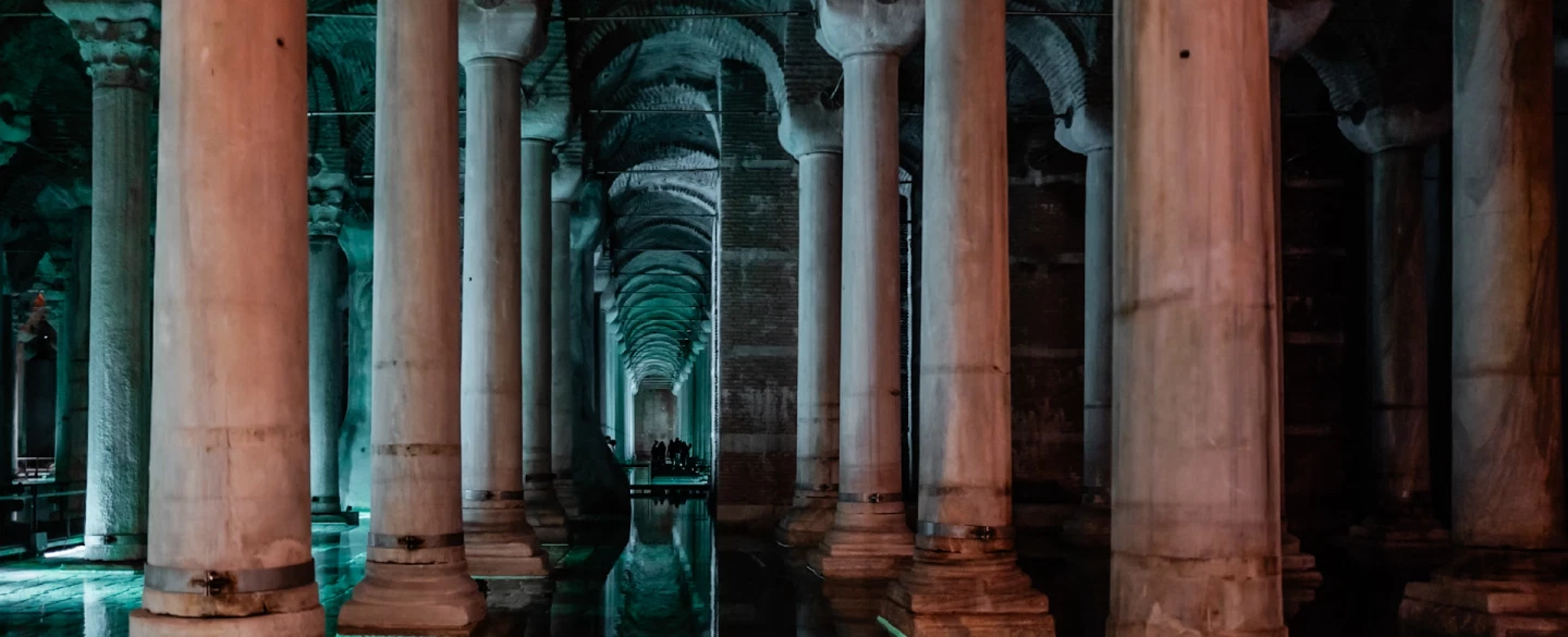 Walking Tour in Istanbul, Byzantine to Ottoman glory: Hagia Sophia, Blue Mosque, Hippodrome, Cistern