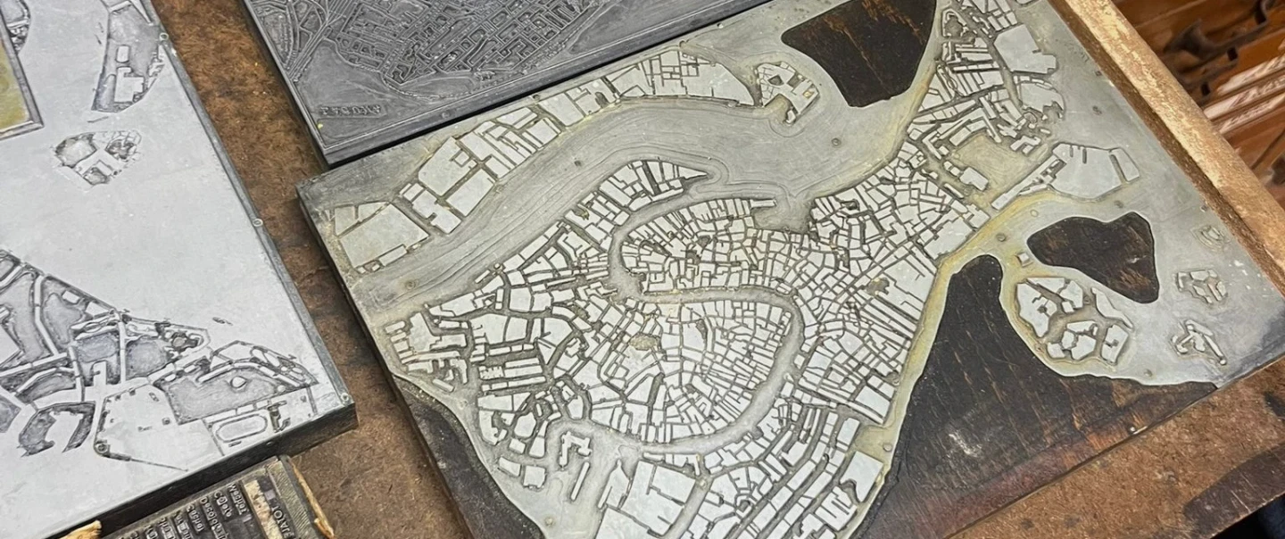 Artisan & History Tour in Venice, tracing Renaissance printing heritage through working workshops. 