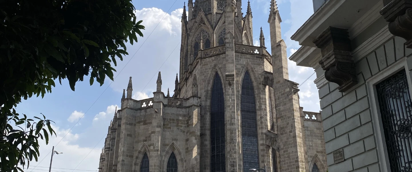 Walking tour of Guadalajara’s Chapu and Americana with food, fashion, design shops, gallery visit.