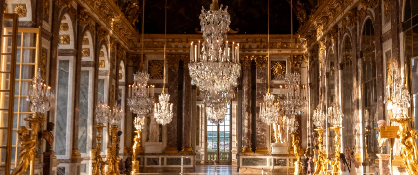 History Walking Tour in Versailles near Paris exploring Marie Antoinette’s public and private life.