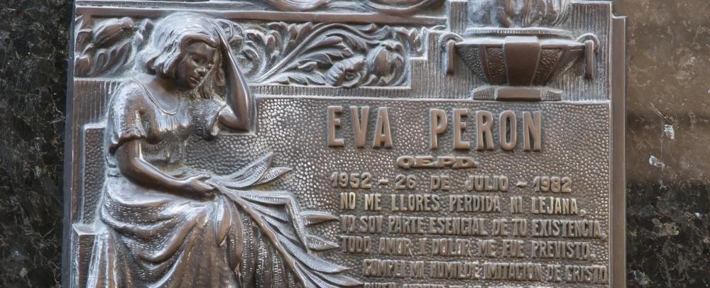 Eva "Evita" Perón Tour in Buenos Aires with Casa Rosada, San Telmo, Recoleta Cemetery, and Peronism.