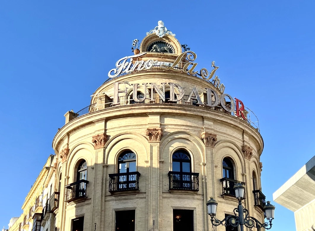 Sherry Tasting Tour of Jerez near Cádiz: horse carriage, bodega visits and Michelin-starred lunch.