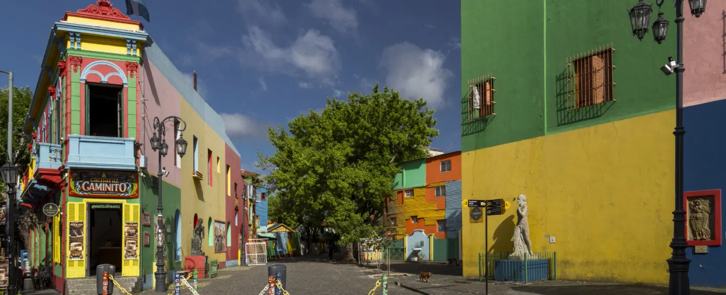 Photography Tour, walking in La Boca and San Telmo, led by a professional Buenos Aires photographer.