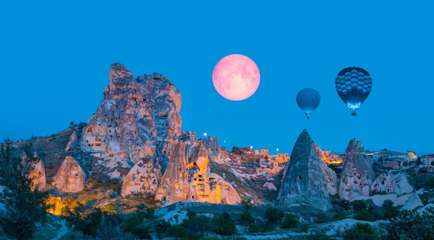 3 days in Cappadocia exploring fairy chimneys, artisan traditions, and sunrise balloon moments.