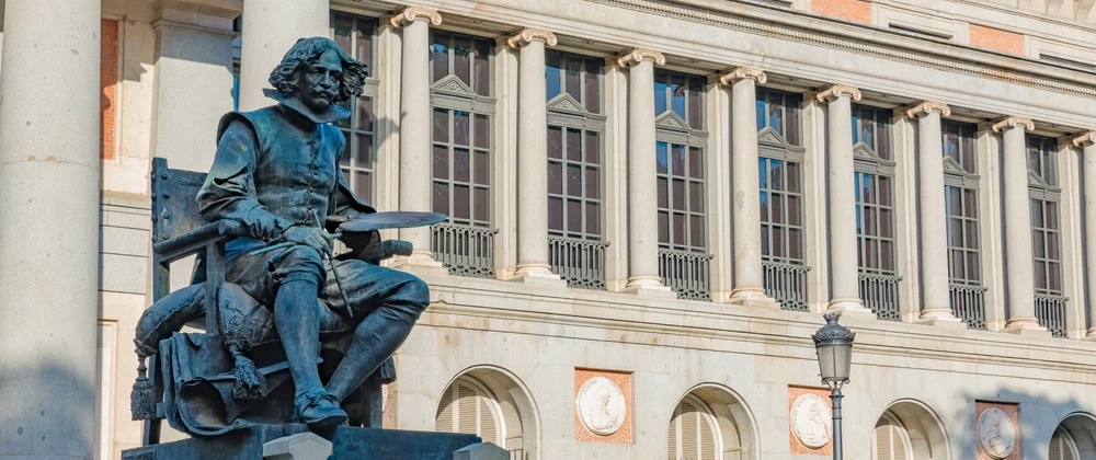 Art Tour of Prado & Reina Sofía in Madrid with Paseo del Prado walk and tapas in Letras district.