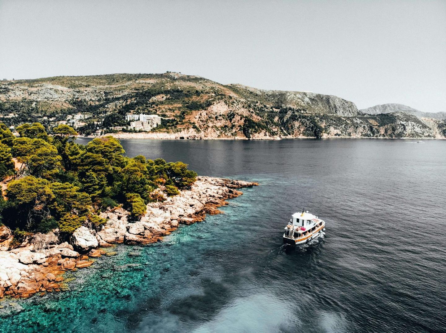 3 days in Dubrovnik with Old Town walks, exploring Fort Lovrijenac, Croatian food, and Banje Beach.