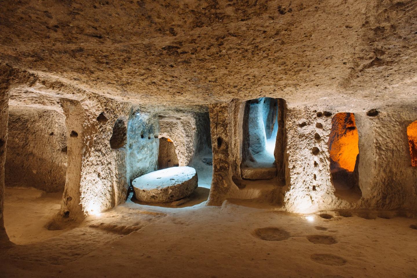 3 days in Cappadocia exploring fairy chimneys, artisan traditions, and sunrise balloon moments.