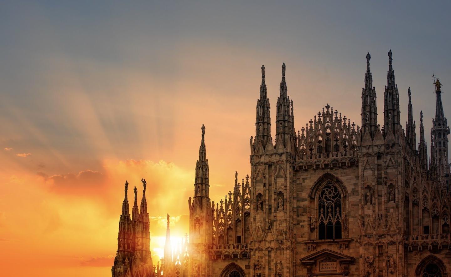 3-day itinerary in Milan with Gio Ponti's landmarks, Lake Como villas, Brera art, truffle-laced food