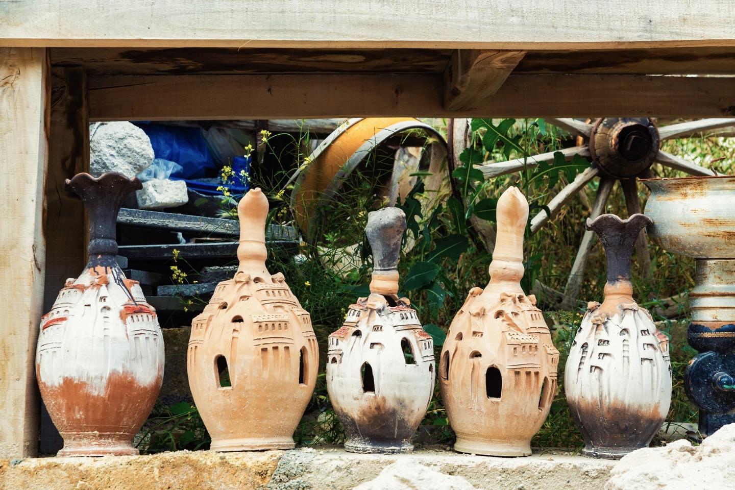 3 days in Cappadocia exploring fairy chimneys, artisan traditions, and sunrise balloon moments.