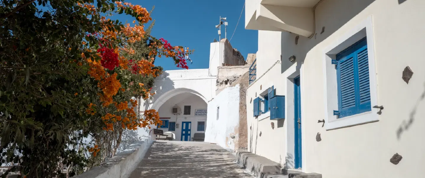 Culture Tour in Santorini: Explore Pyrgos & Megalochori with ancient music and volcanic farm lunch.
