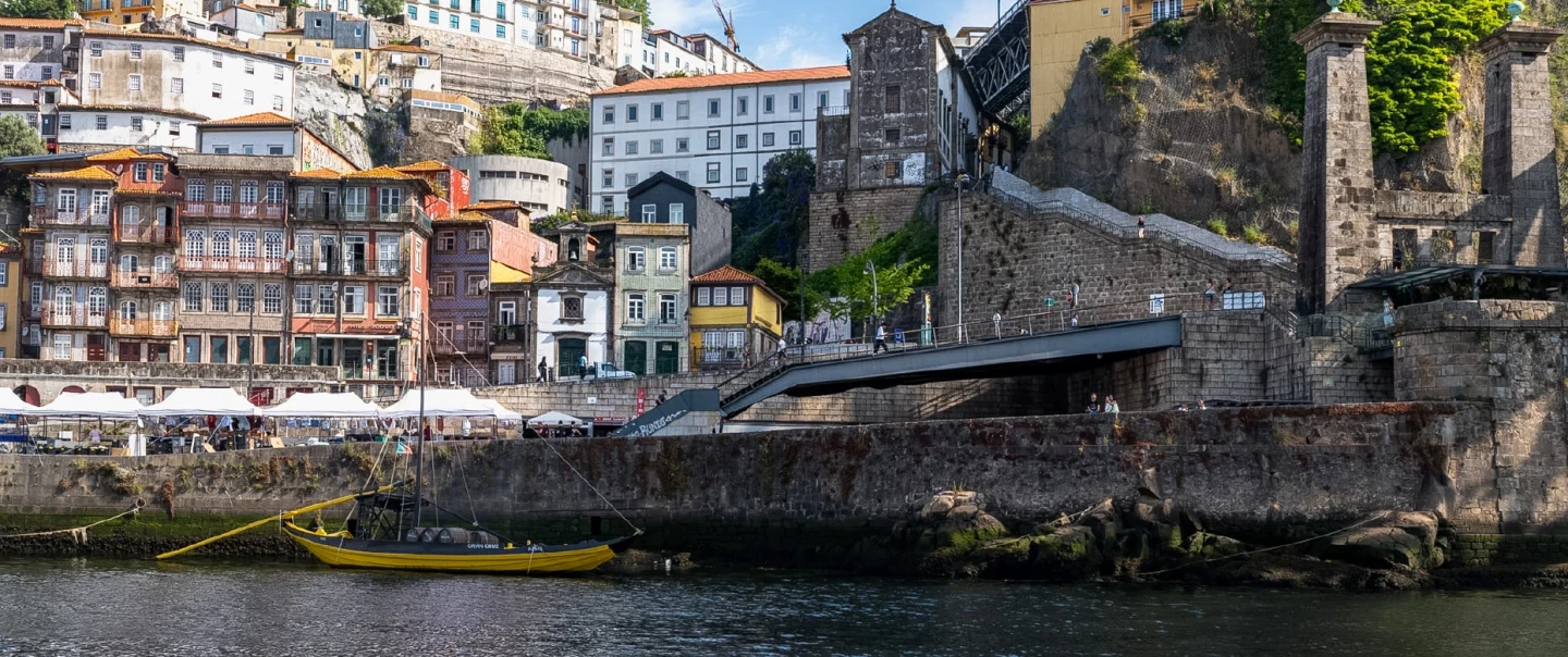 Boat Cruise on Douro River in Porto, on-board Port wine tasting, and fishing village of Afurada.