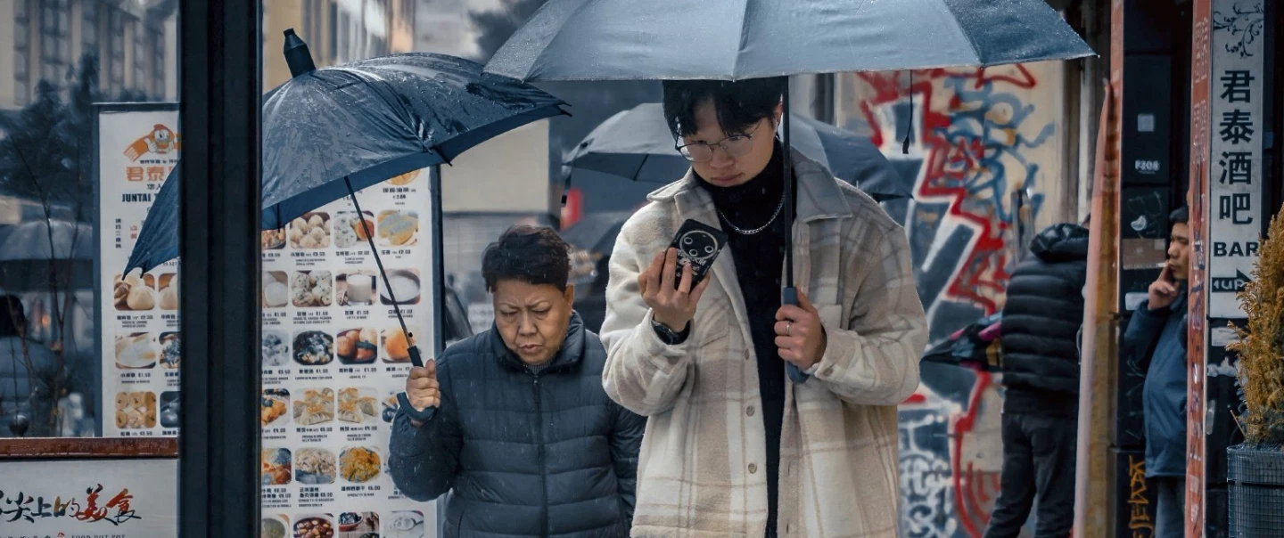 Photo Walk through Milan’s Chinatown along Via Paolo Sarpi, capturing vibrant layered street scenes.