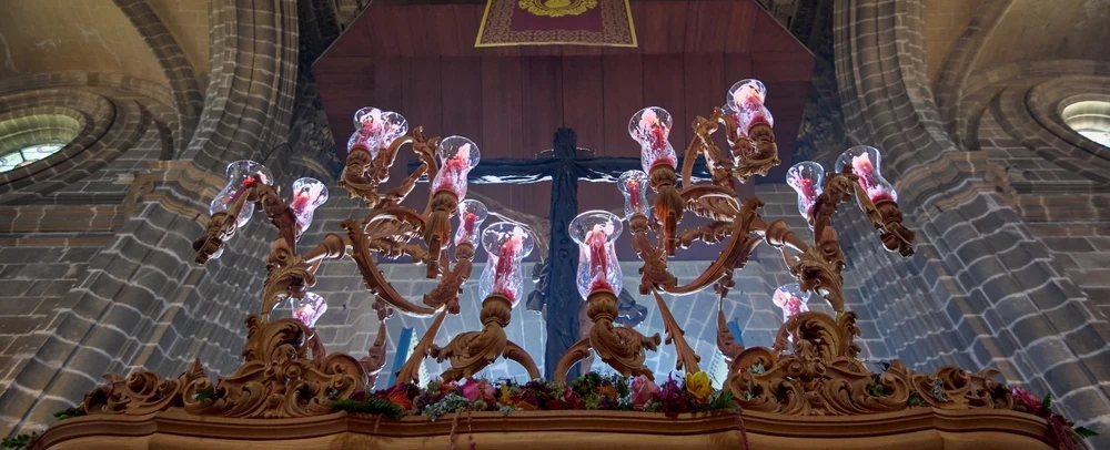 A Jerez day with a brotherhood host — sacred embroidery workshop, sherry-house lunch, two Camarines.