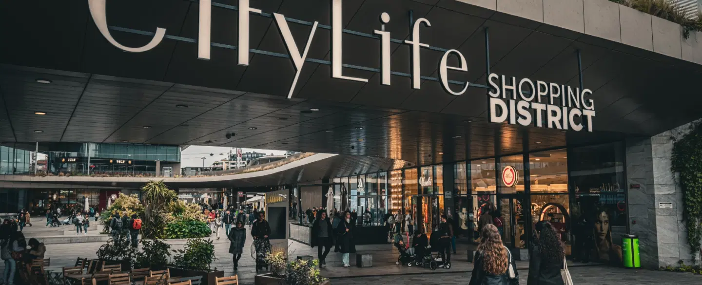 Photo Walk in Milan’s CityLife district, capturing modern towers, curves, and urban geometry.